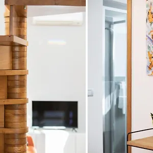 https://rooftop-delight-with-terrace.it-tuscanyhotel.com