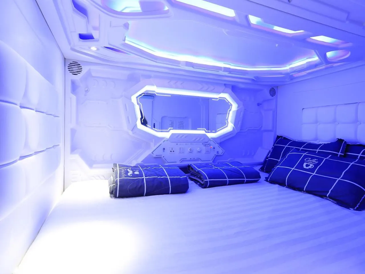 Spacepod@Hive Singapore
